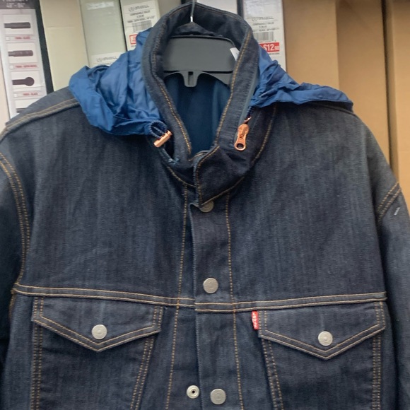 Men's Levi Jacket - Picture 3 of 11